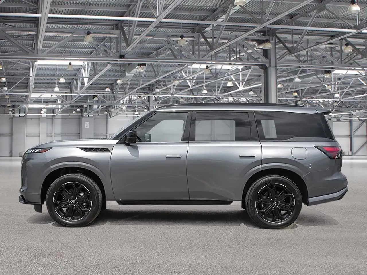 Infiniti QX80 снимка Infiniti QX80