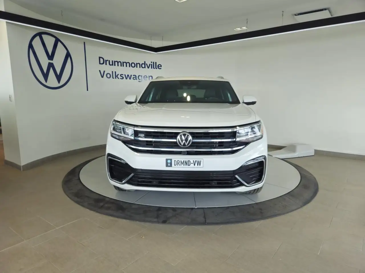 Volkswagen Atlas снимка Volkswagen Atlas