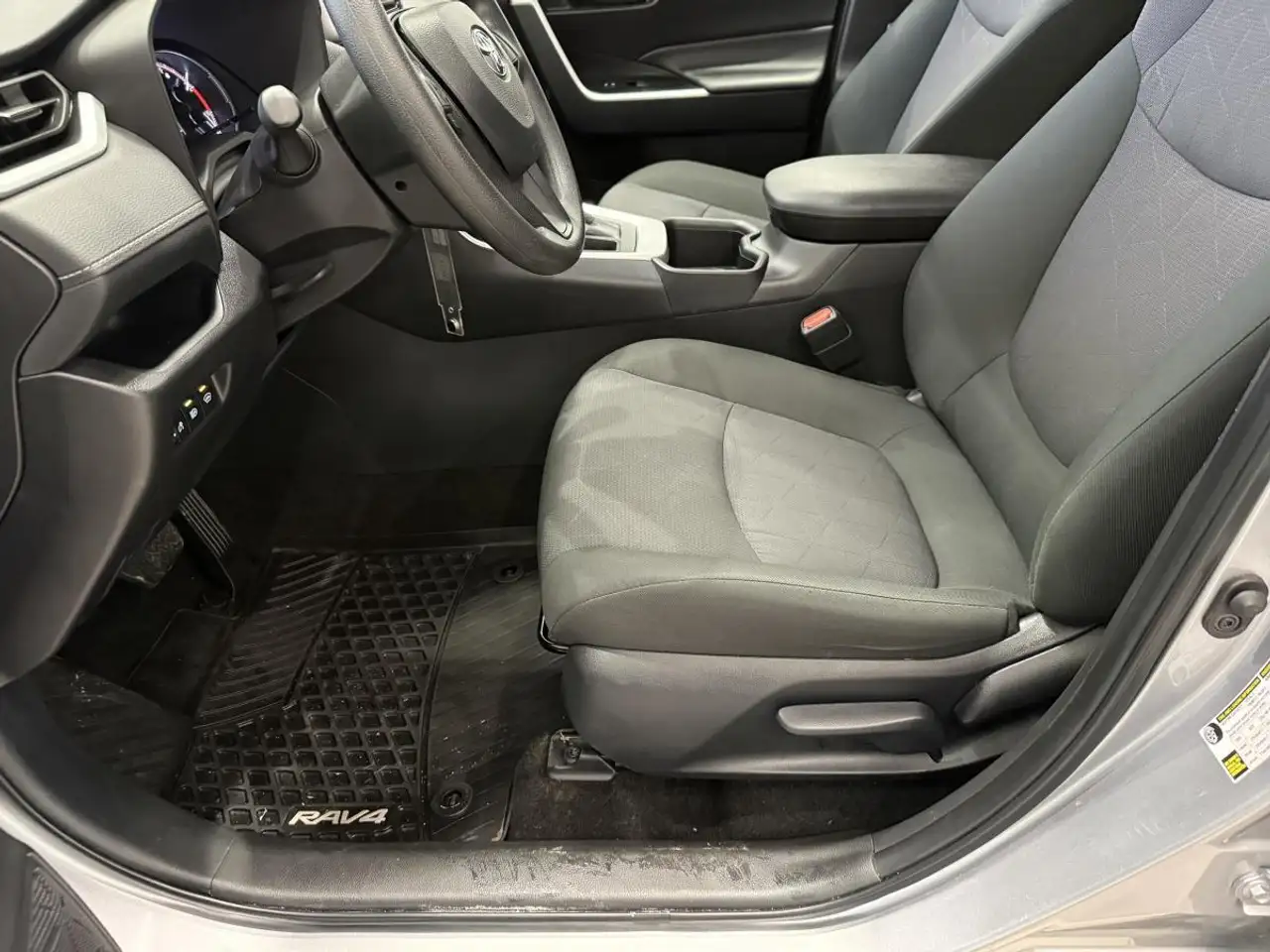 Toyota RAV 4 photo Toyota RAV 4
