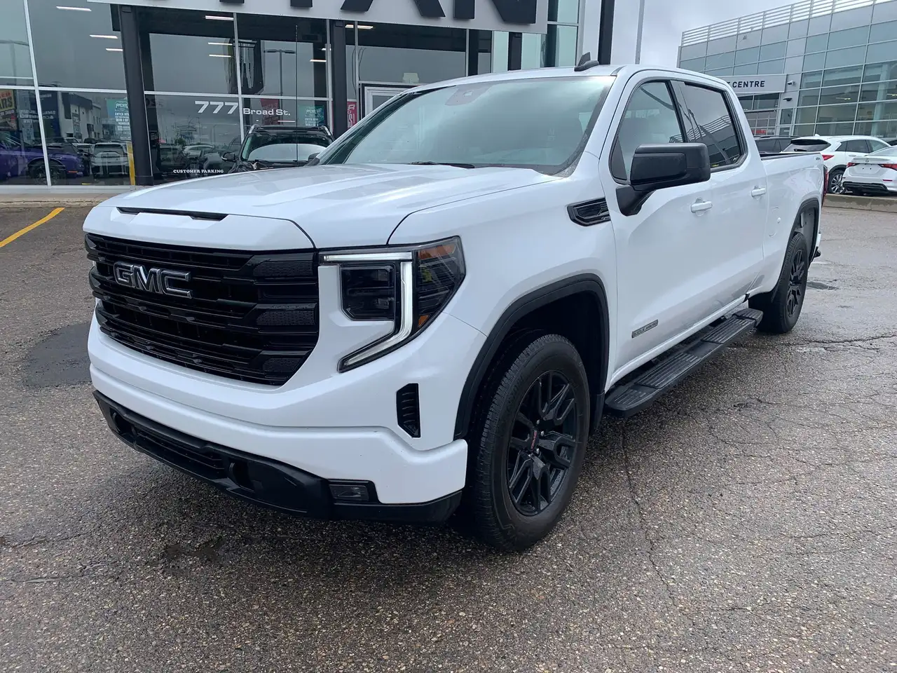 GMC Sierra 1500 photo GMC Sierra 1500