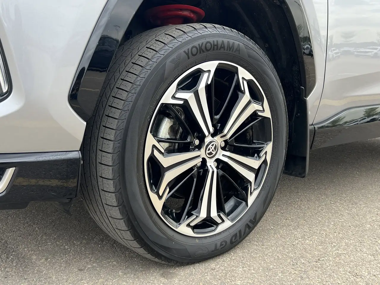Toyota RAV 4 Prime снимка Toyota RAV 4 Prime