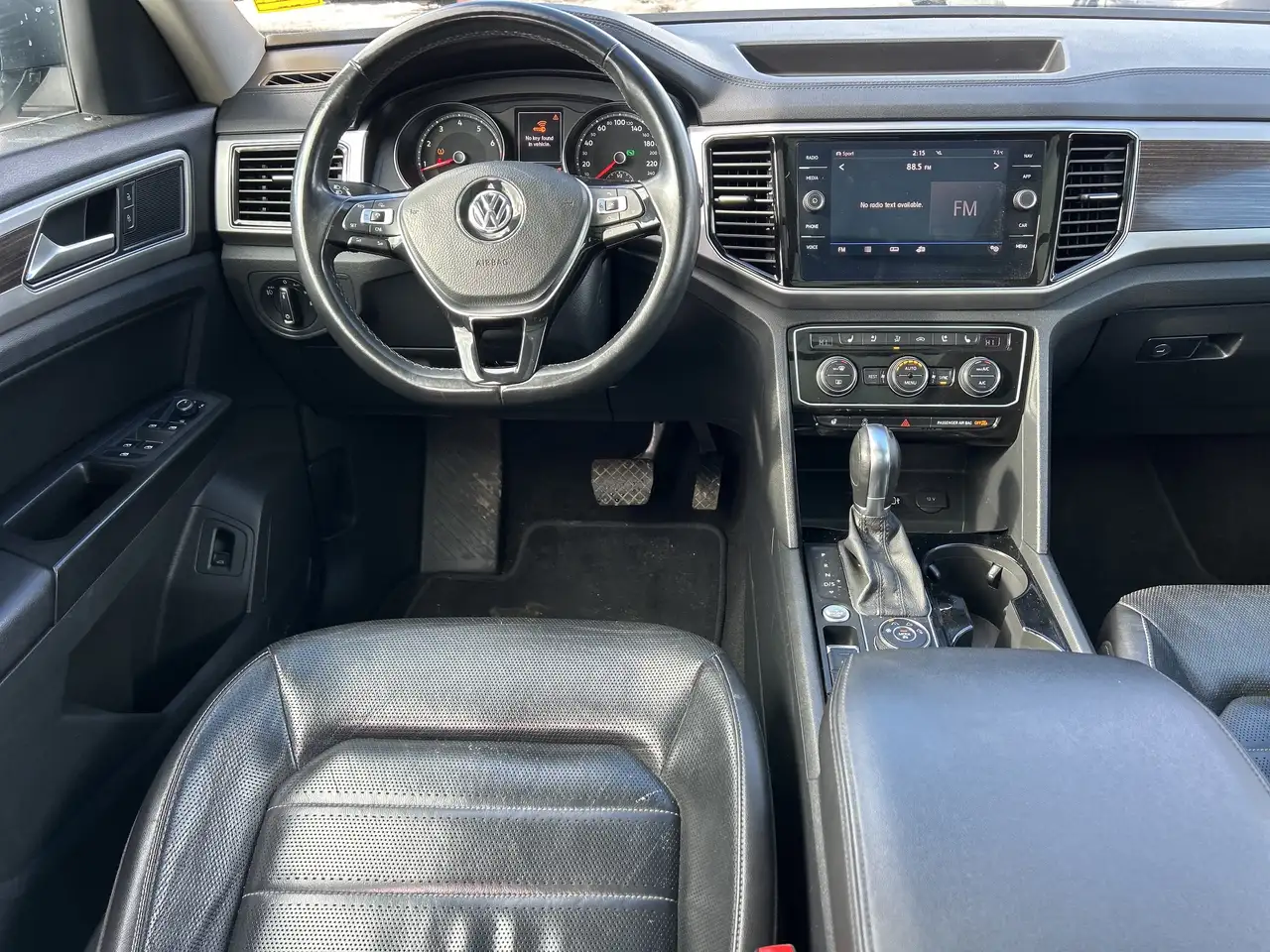 Volkswagen Atlas снимка Volkswagen Atlas