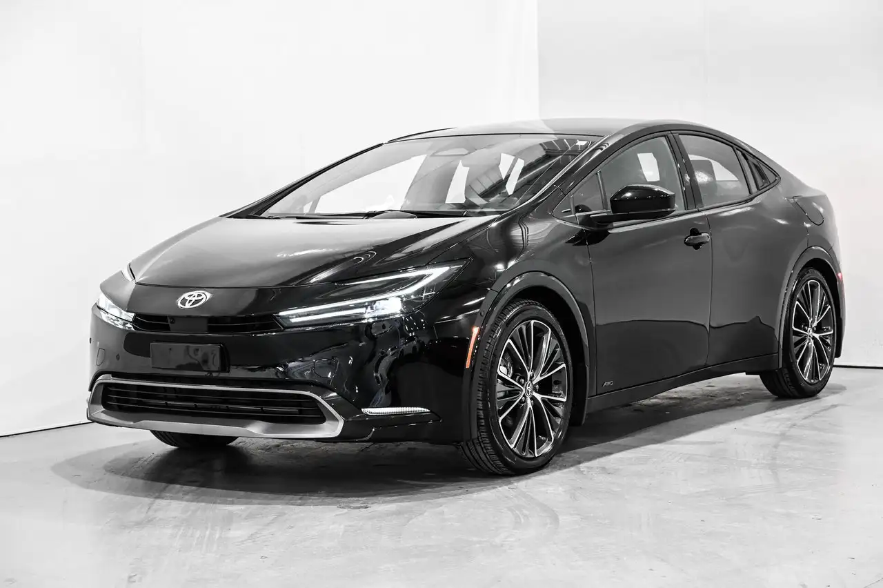 Toyota Prius снимка Toyota Prius