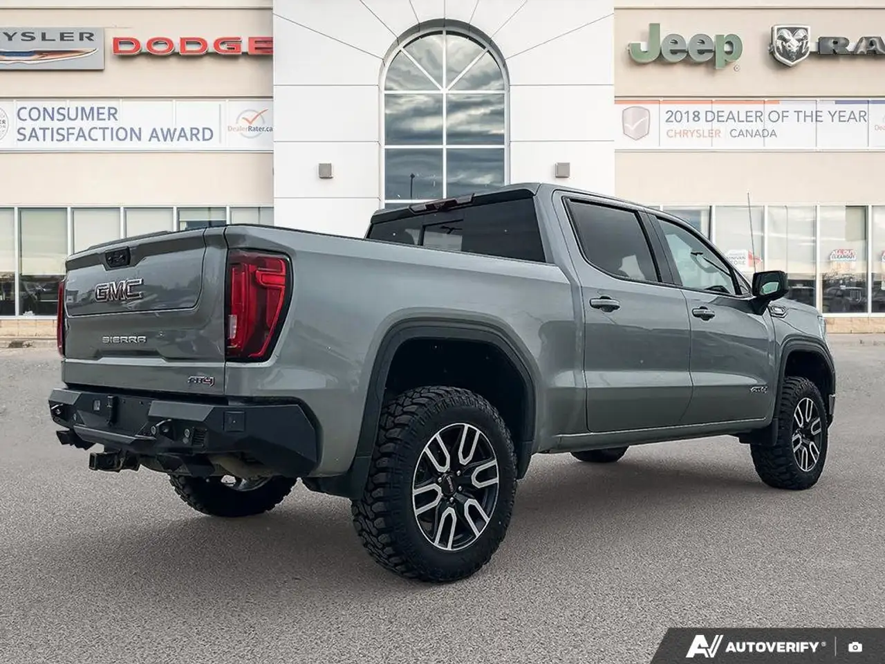 GMC Sierra 1500 photo GMC Sierra 1500