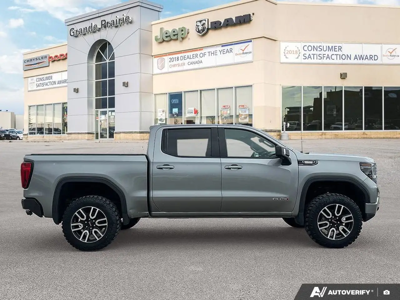 GMC Sierra 1500 photo GMC Sierra 1500