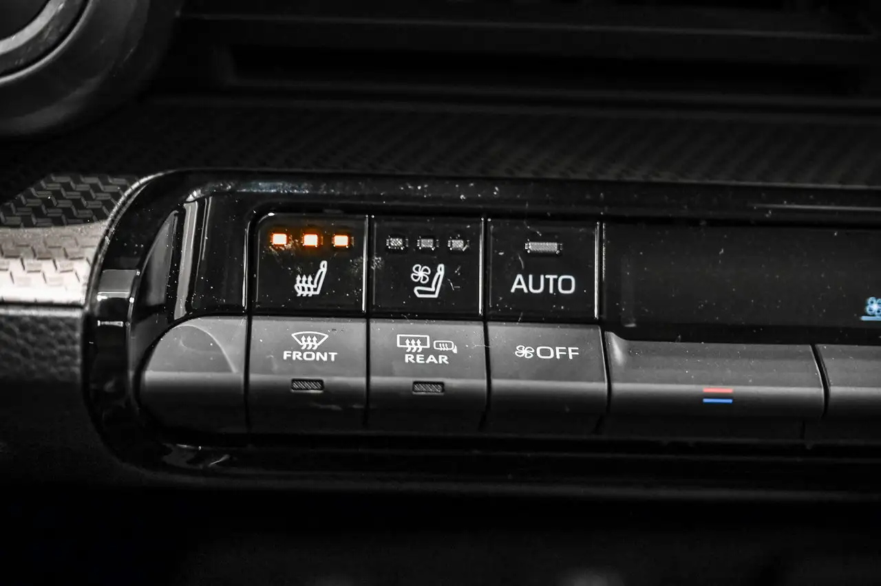 Toyota Prius снимка Toyota Prius