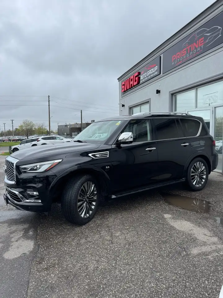 Infiniti QX80 fotografie Infiniti QX80
