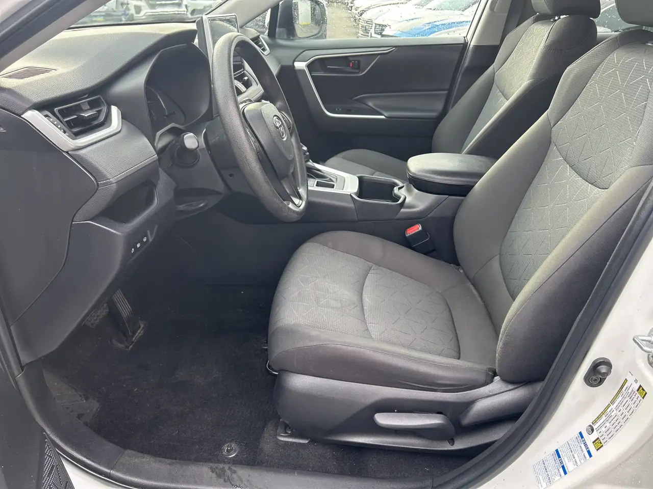 Toyota RAV 4 снимка Toyota RAV 4