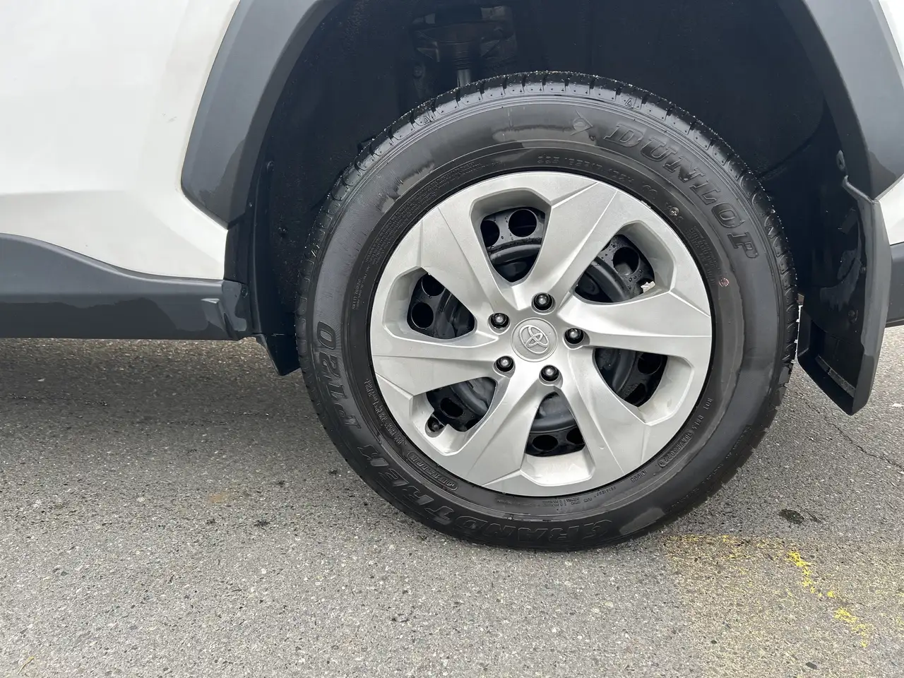 Toyota RAV 4 снимка Toyota RAV 4