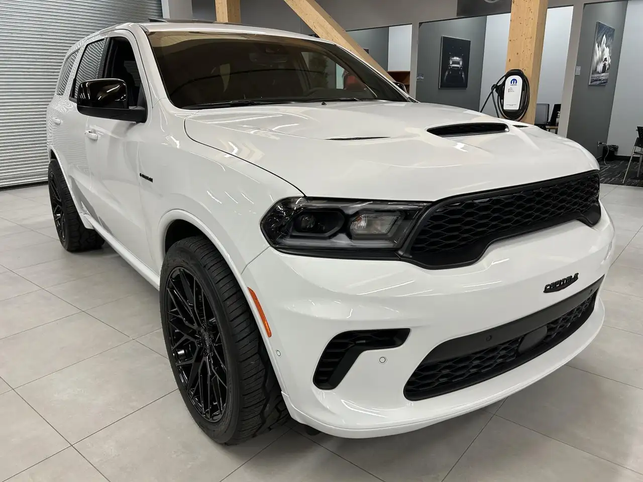 Dodge Durango снимка Dodge Durango