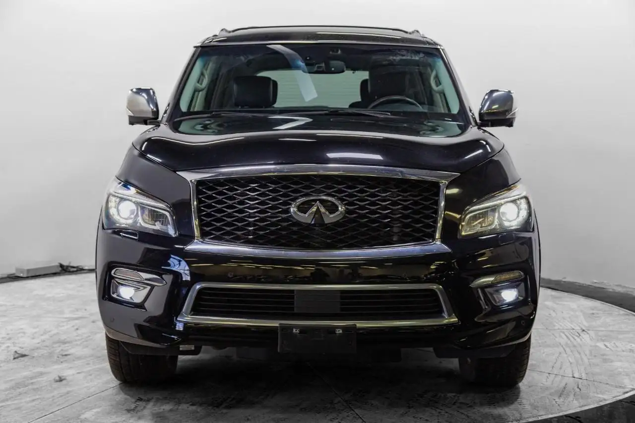 Infiniti QX80 снимка Infiniti QX80