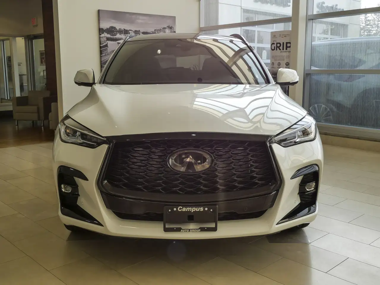 Infiniti QX50 снимка Infiniti QX50