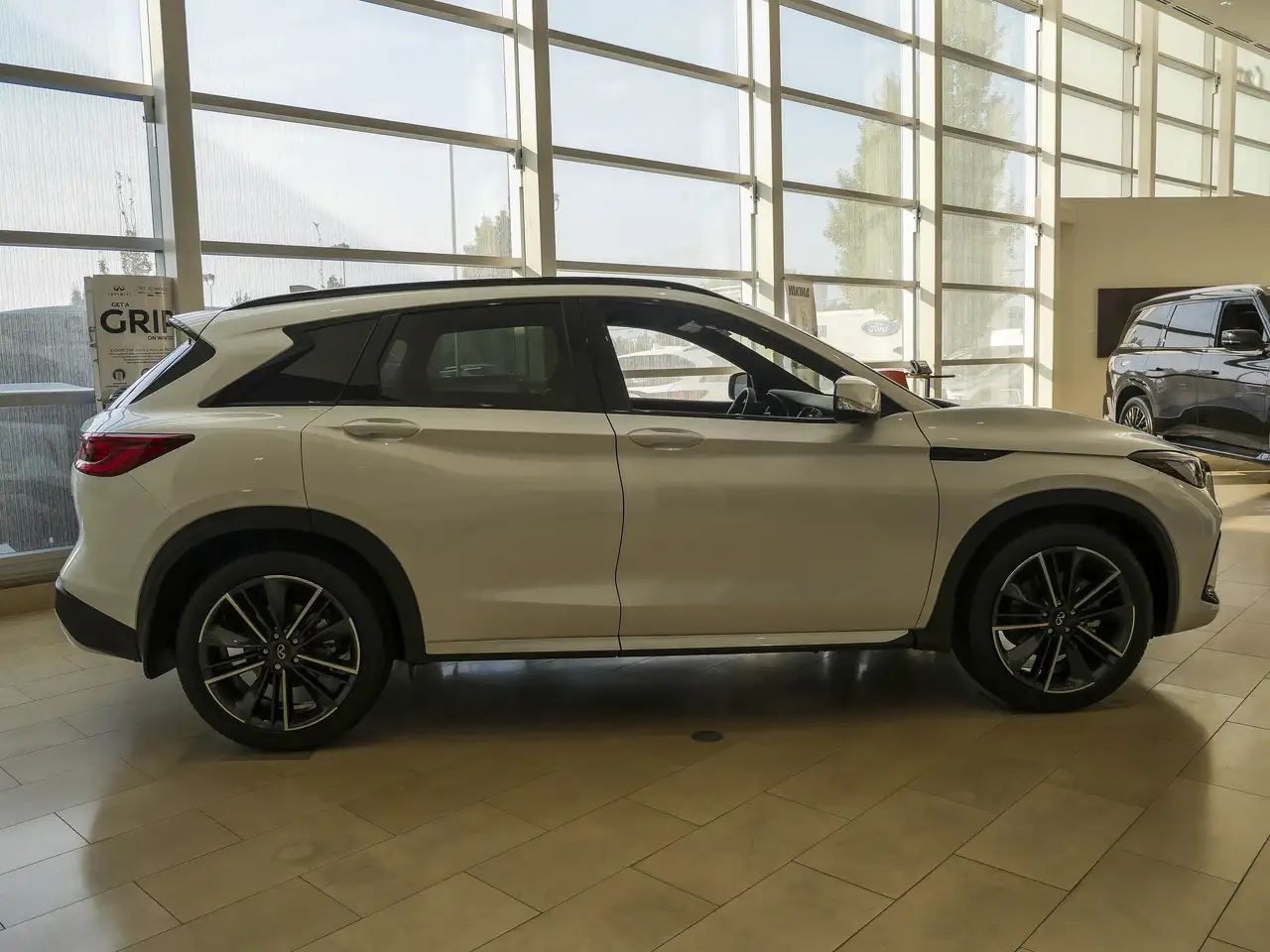 Infiniti QX50 снимка Infiniti QX50
