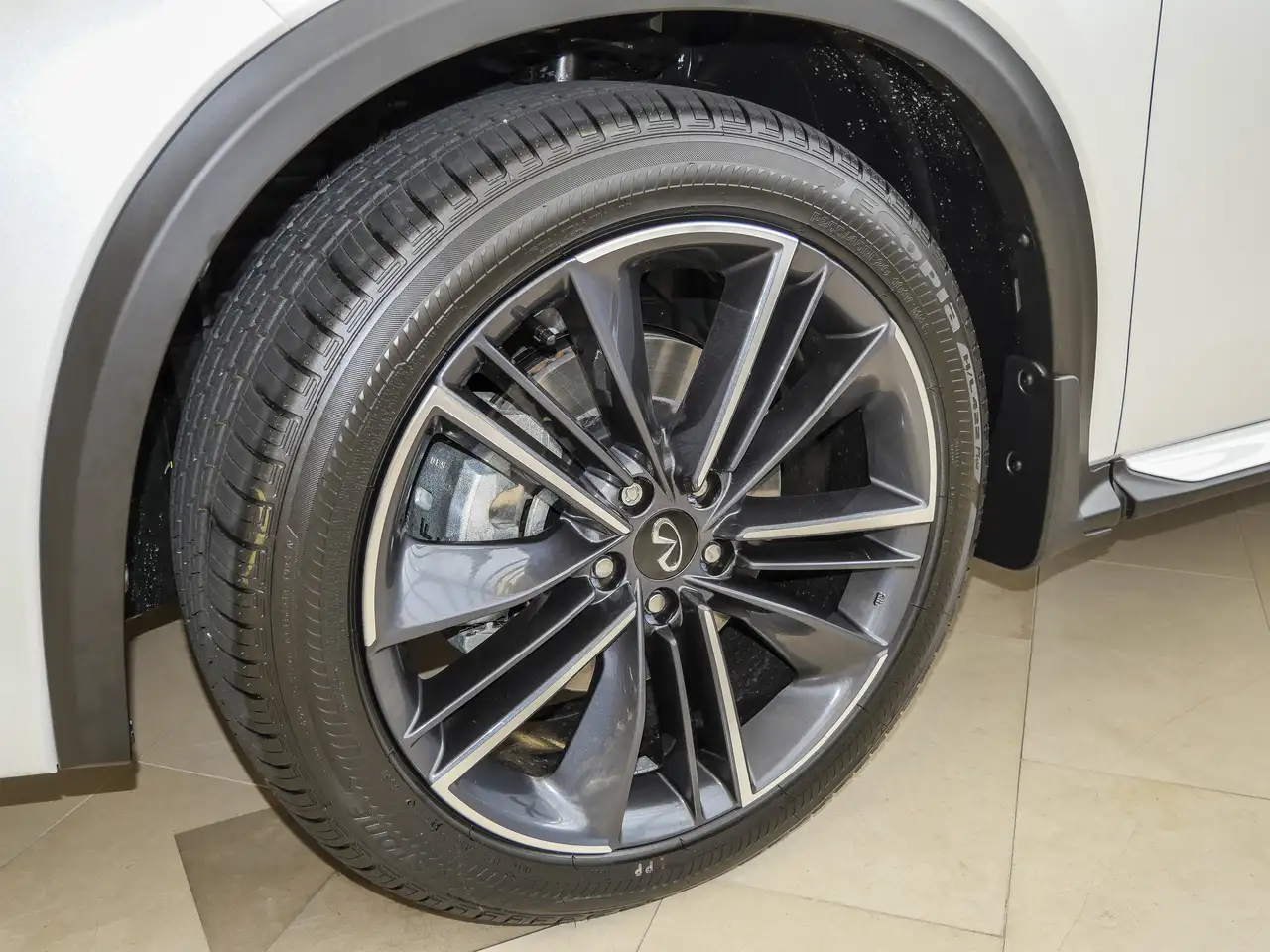 Infiniti QX50 снимка Infiniti QX50