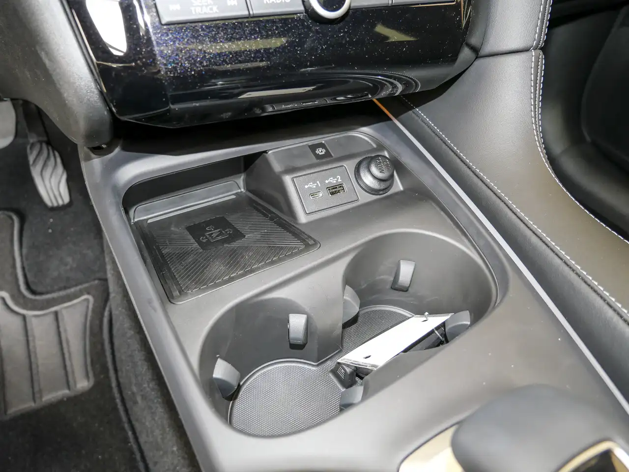 Infiniti QX50 снимка Infiniti QX50