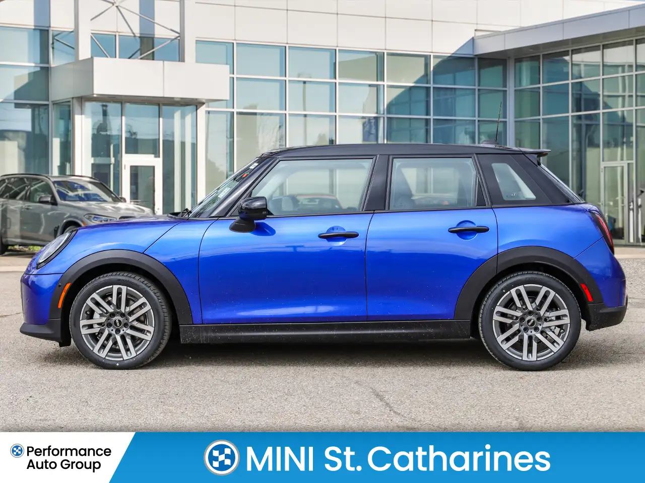 MINI 5 Door photo MINI 5 Door