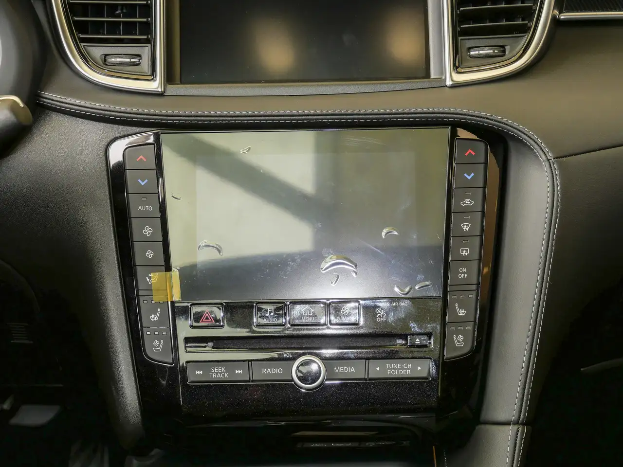 Infiniti QX50 снимка Infiniti QX50