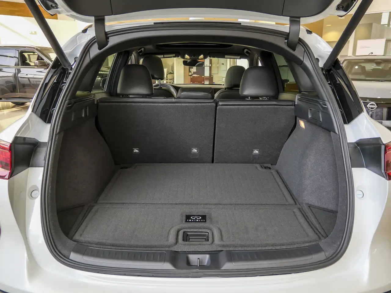Infiniti QX50 снимка Infiniti QX50