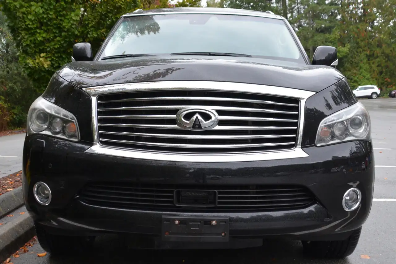Infiniti QX56 снимка Infiniti QX56
