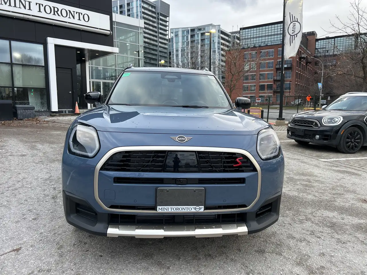 MINI Countryman снимка MINI Countryman