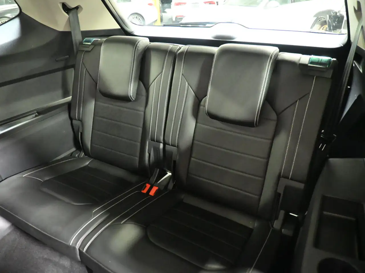 Volkswagen Atlas photo Volkswagen Atlas
