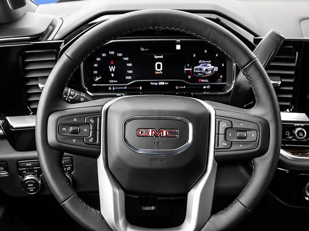 GMC Sierra 1500 photo GMC Sierra 1500