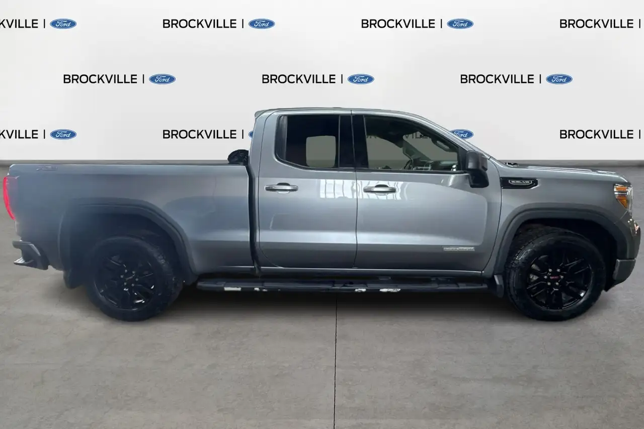 GMC Sierra 1500 fotografie GMC Sierra 1500