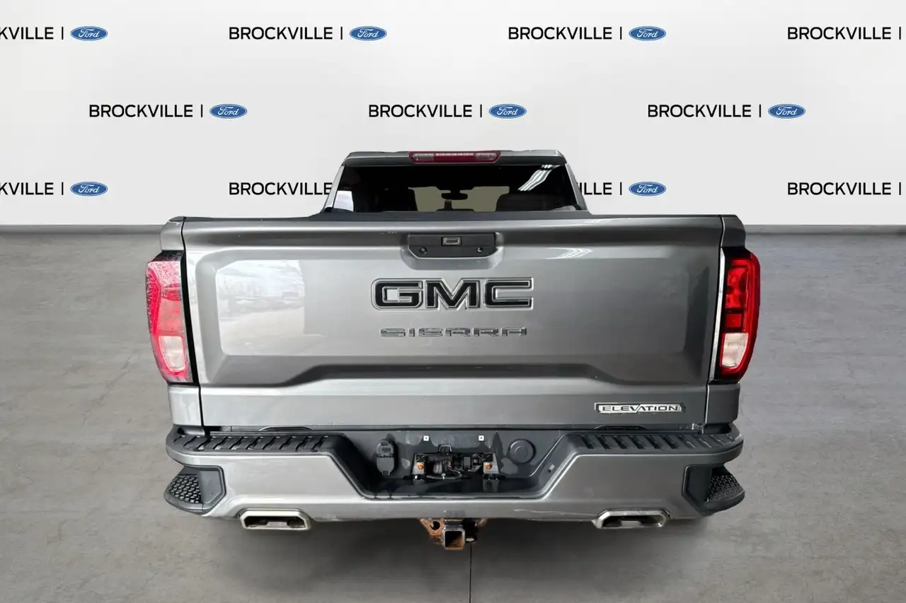 GMC Sierra 1500 fotografie GMC Sierra 1500