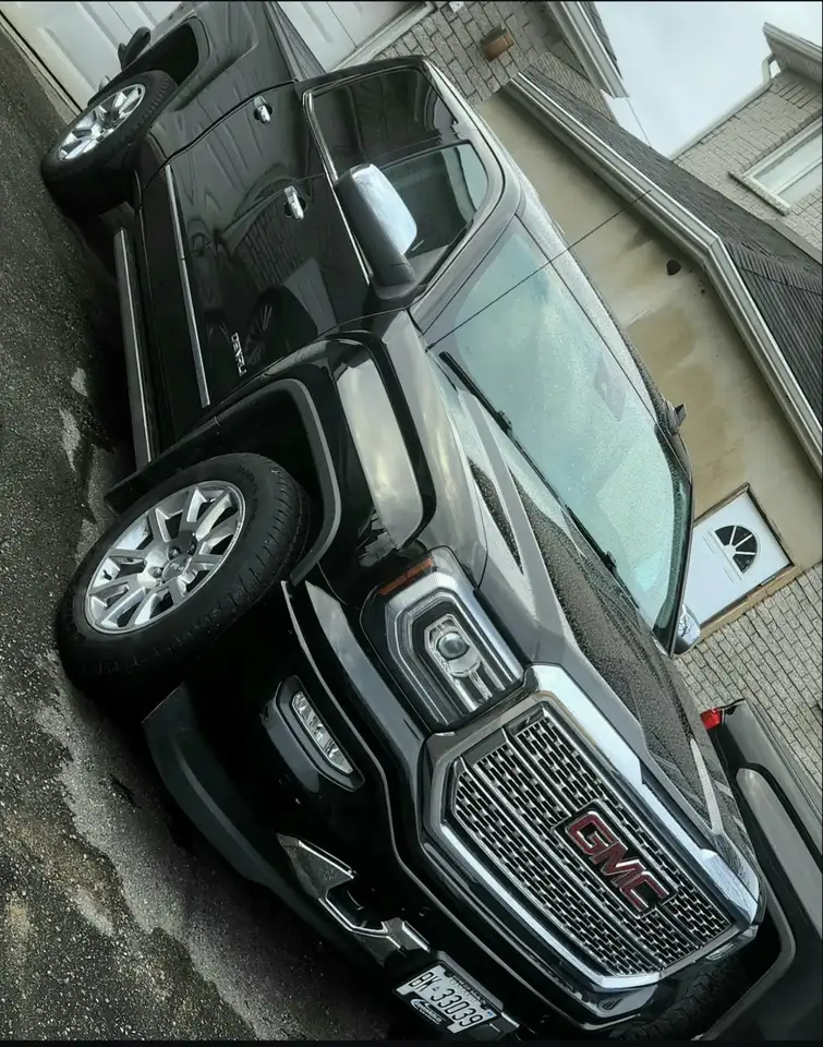 GMC Sierra 1500 fotografie GMC Sierra 1500