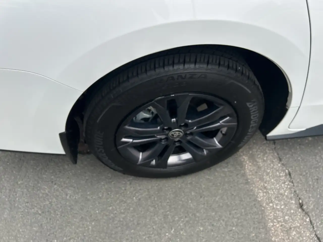 Toyota Sienna снимка Toyota Sienna