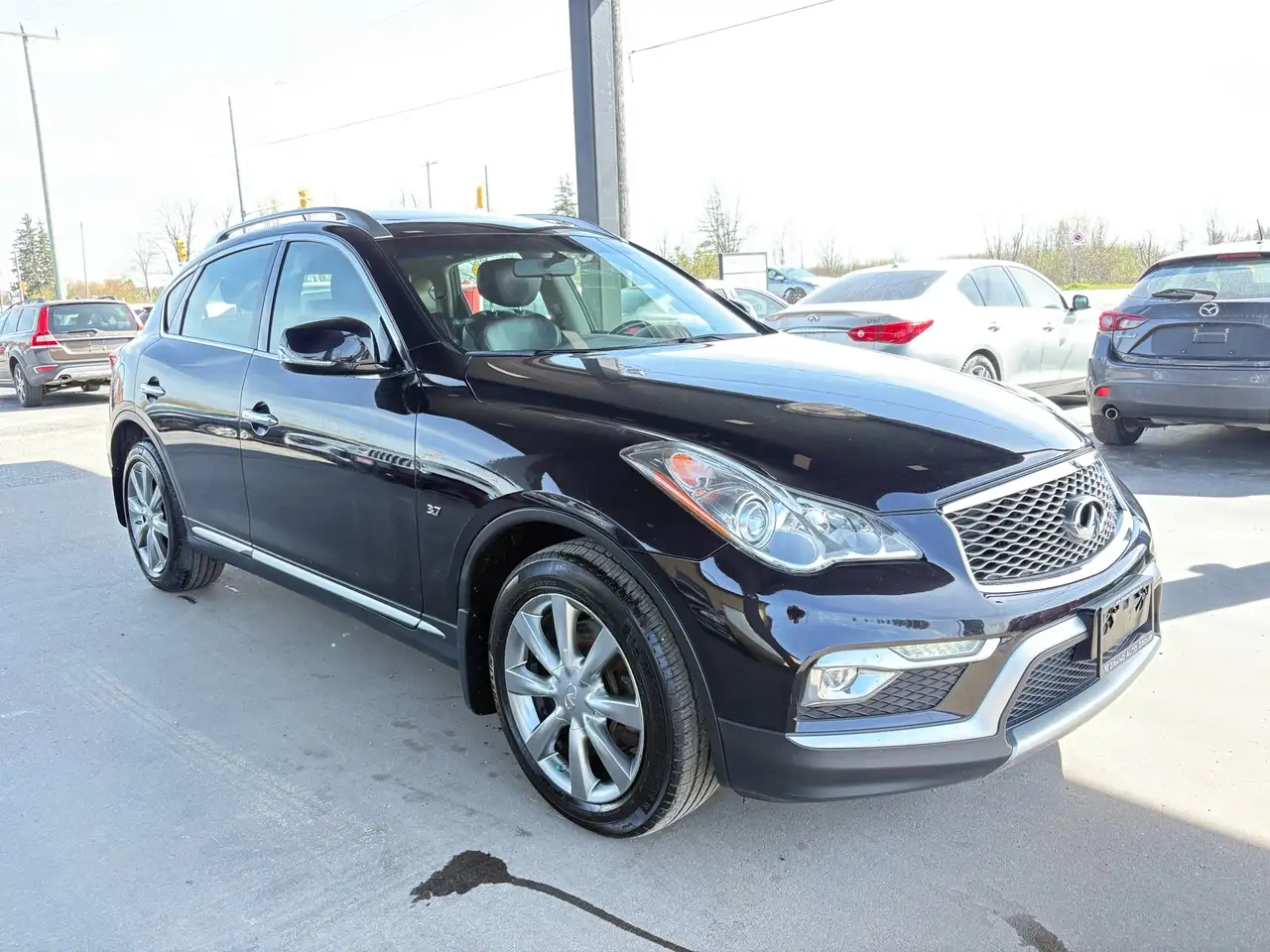 Infiniti QX50 снимка Infiniti QX50