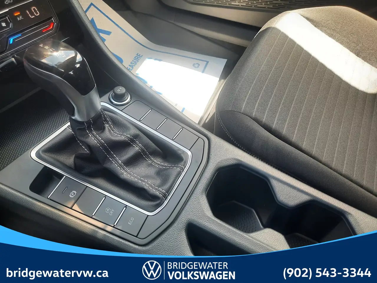 Volkswagen Jetta снимка Volkswagen Jetta