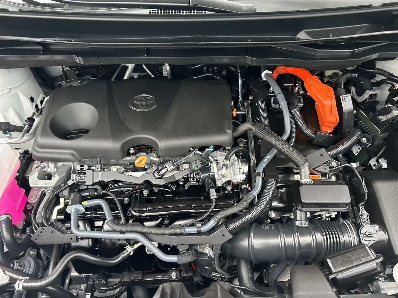 Toyota Sienna снимка Toyota Sienna