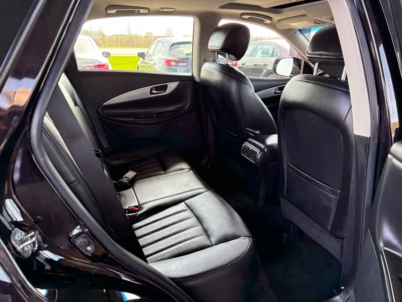 Infiniti QX50 снимка Infiniti QX50