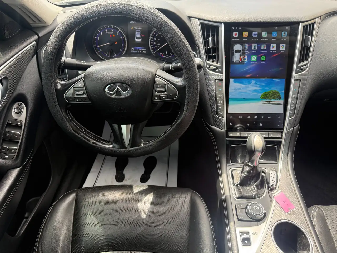 Infiniti Q50 fotografie Infiniti Q50