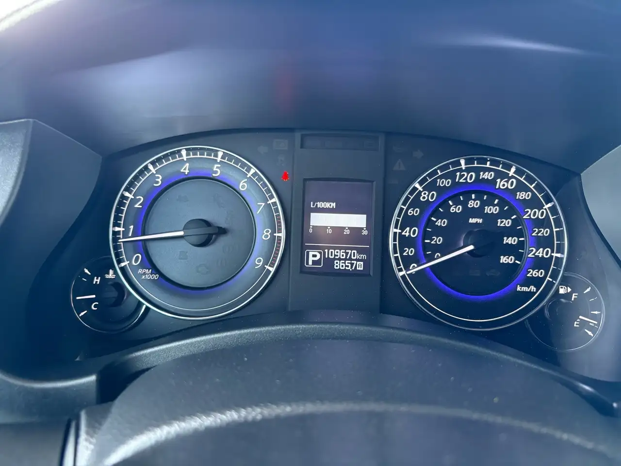 Infiniti QX50 снимка Infiniti QX50