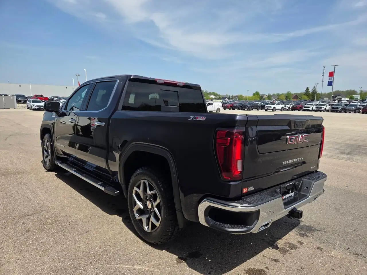 GMC Sierra 1500 снимка GMC Sierra 1500