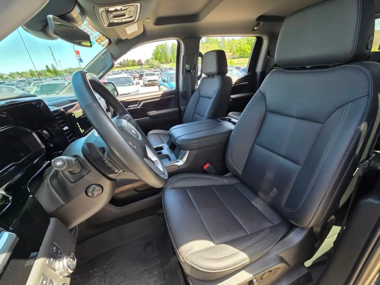 GMC Sierra 1500 снимка GMC Sierra 1500