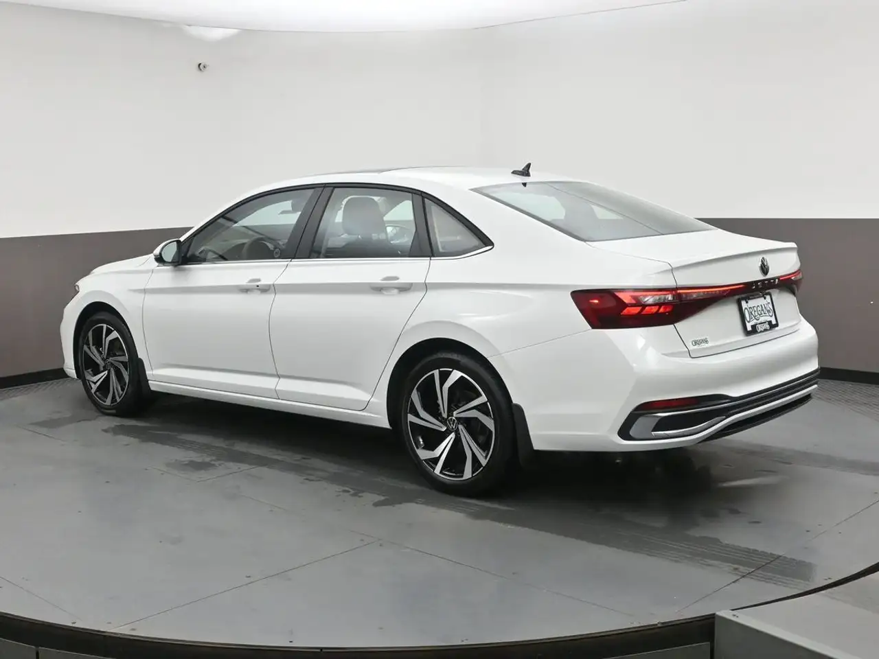 Volkswagen Jetta снимка Volkswagen Jetta