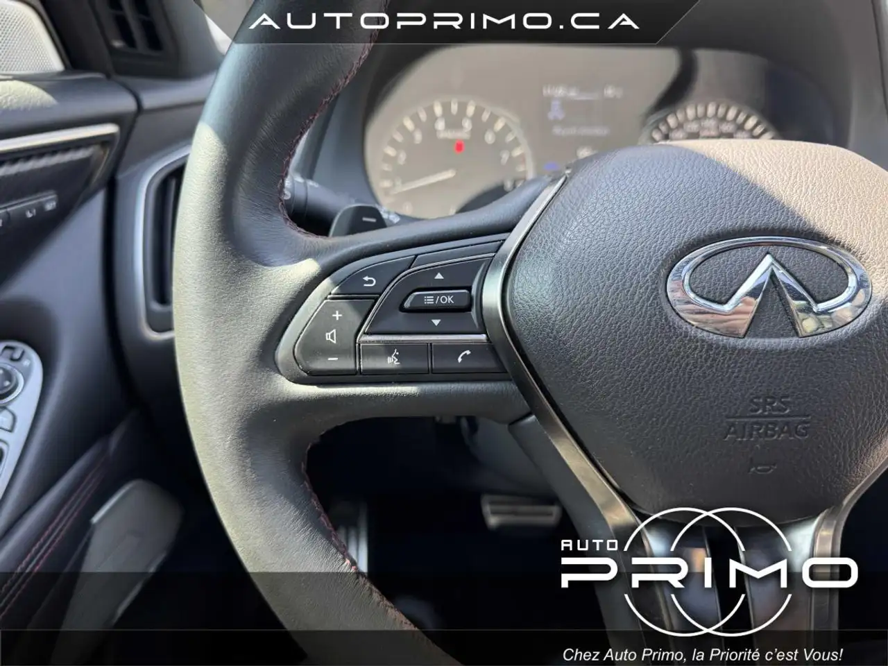 Infiniti Q60 fotografie Infiniti Q60