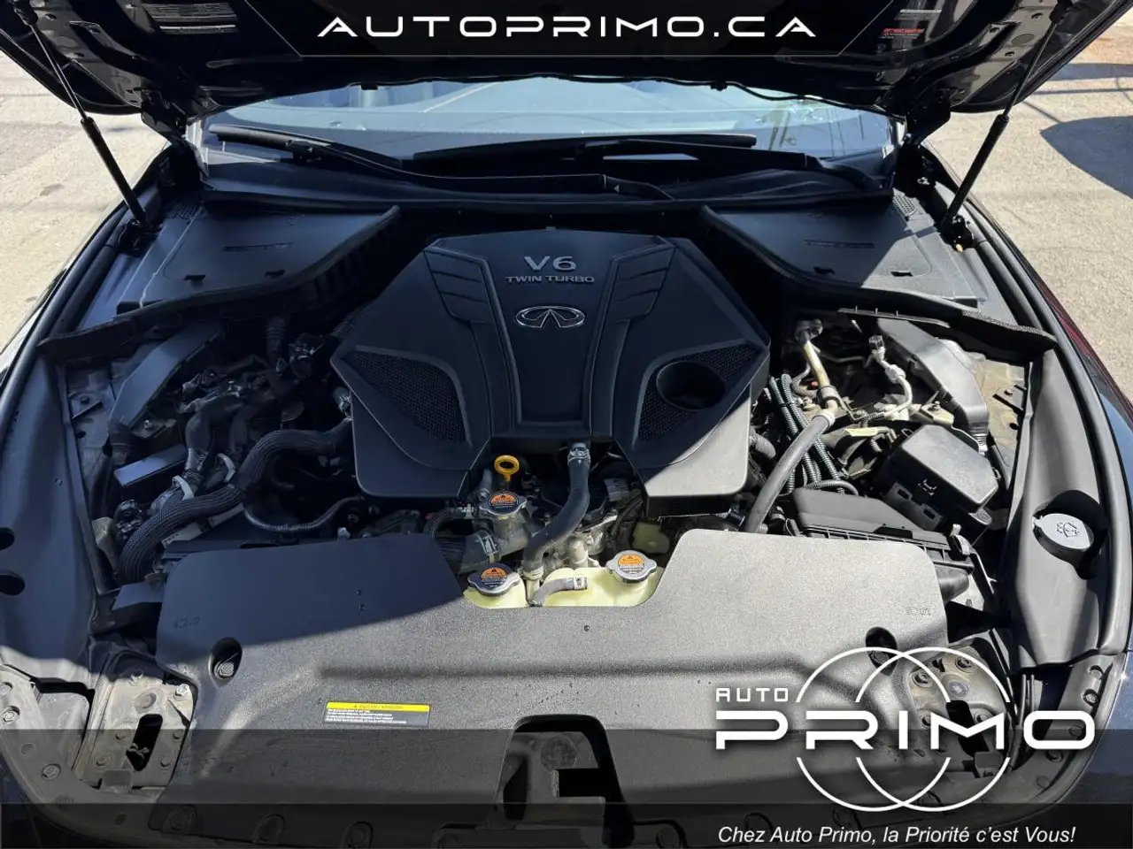 Infiniti Q60 fotografie Infiniti Q60