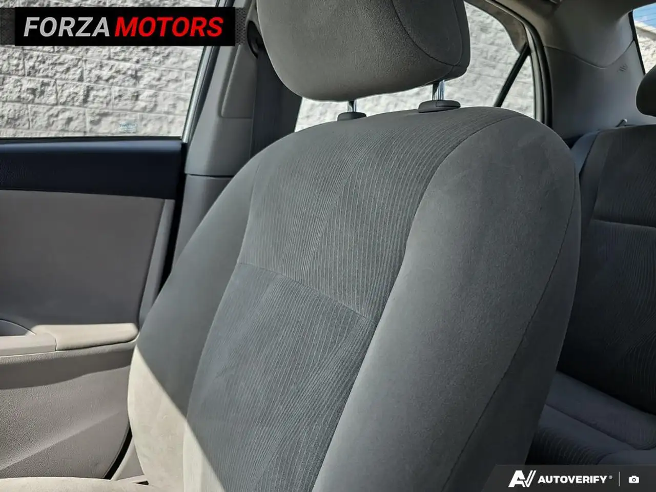 Toyota Corolla photo Toyota Corolla