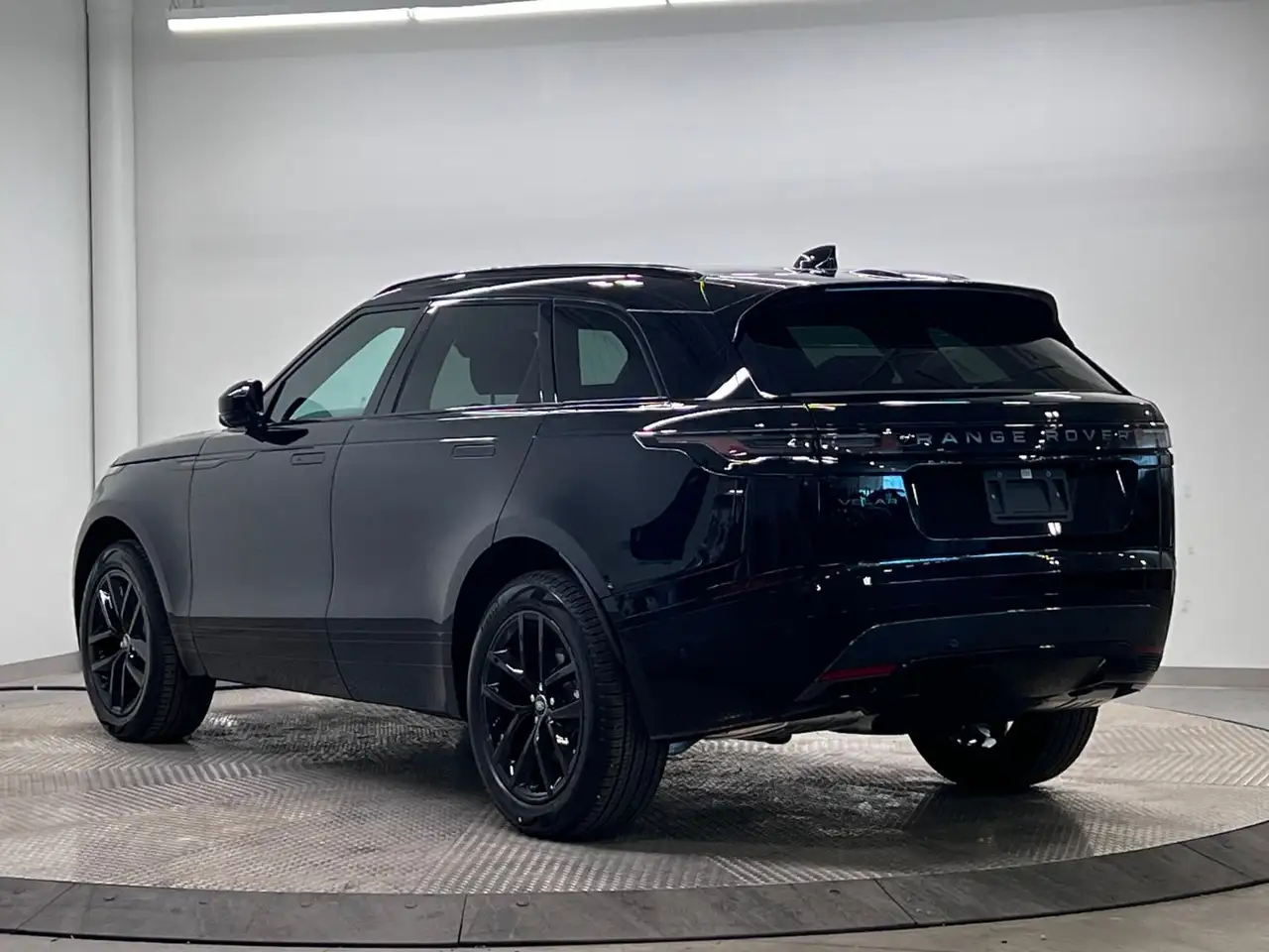 Land Rover Range Rover Velar снимка Land Rover Range Rover Velar