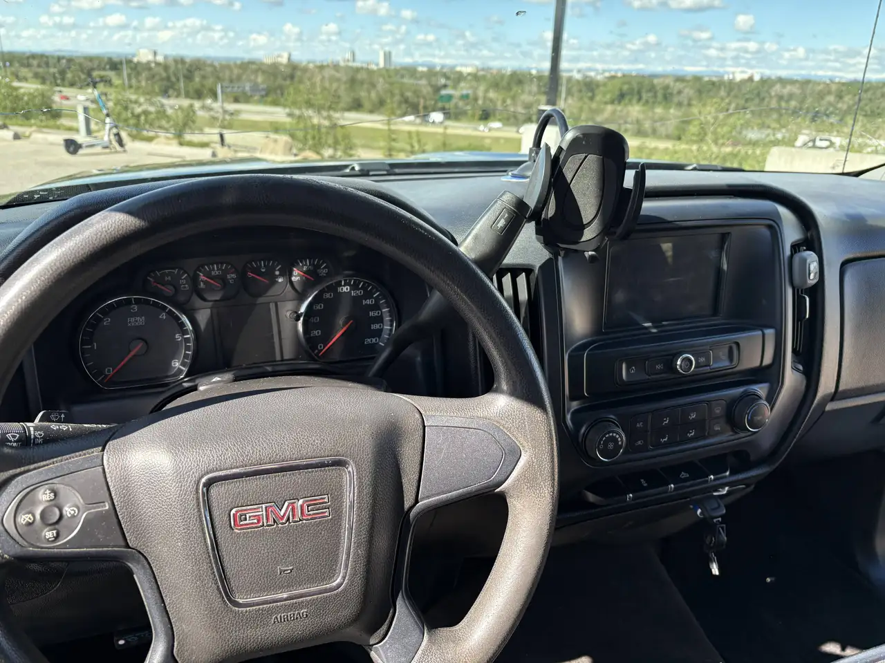 GMC Sierra 1500 снимка GMC Sierra 1500
