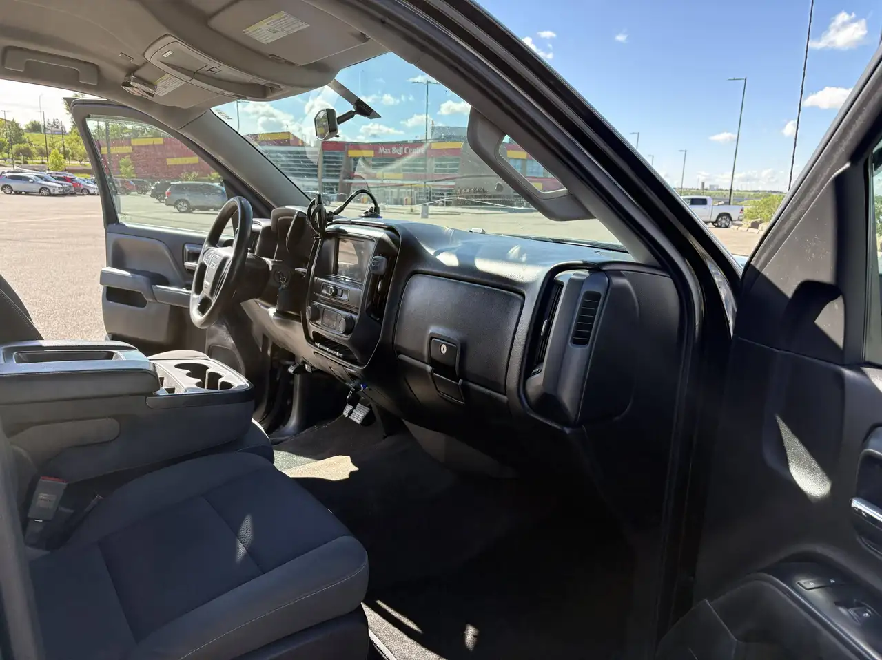 GMC Sierra 1500 снимка GMC Sierra 1500