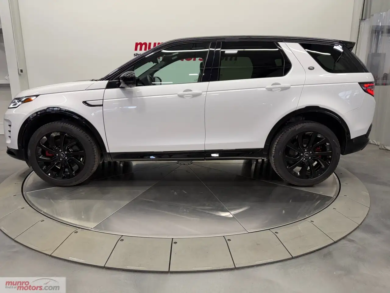 Land Rover Discovery Sport снимка Land Rover Discovery Sport