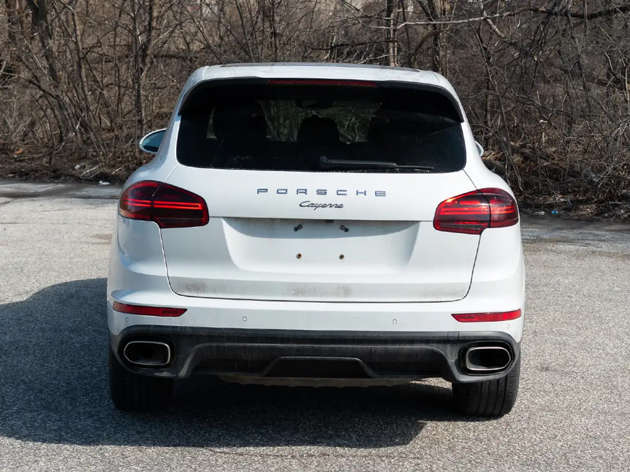 Porsche Cayenne снимка Porsche Cayenne