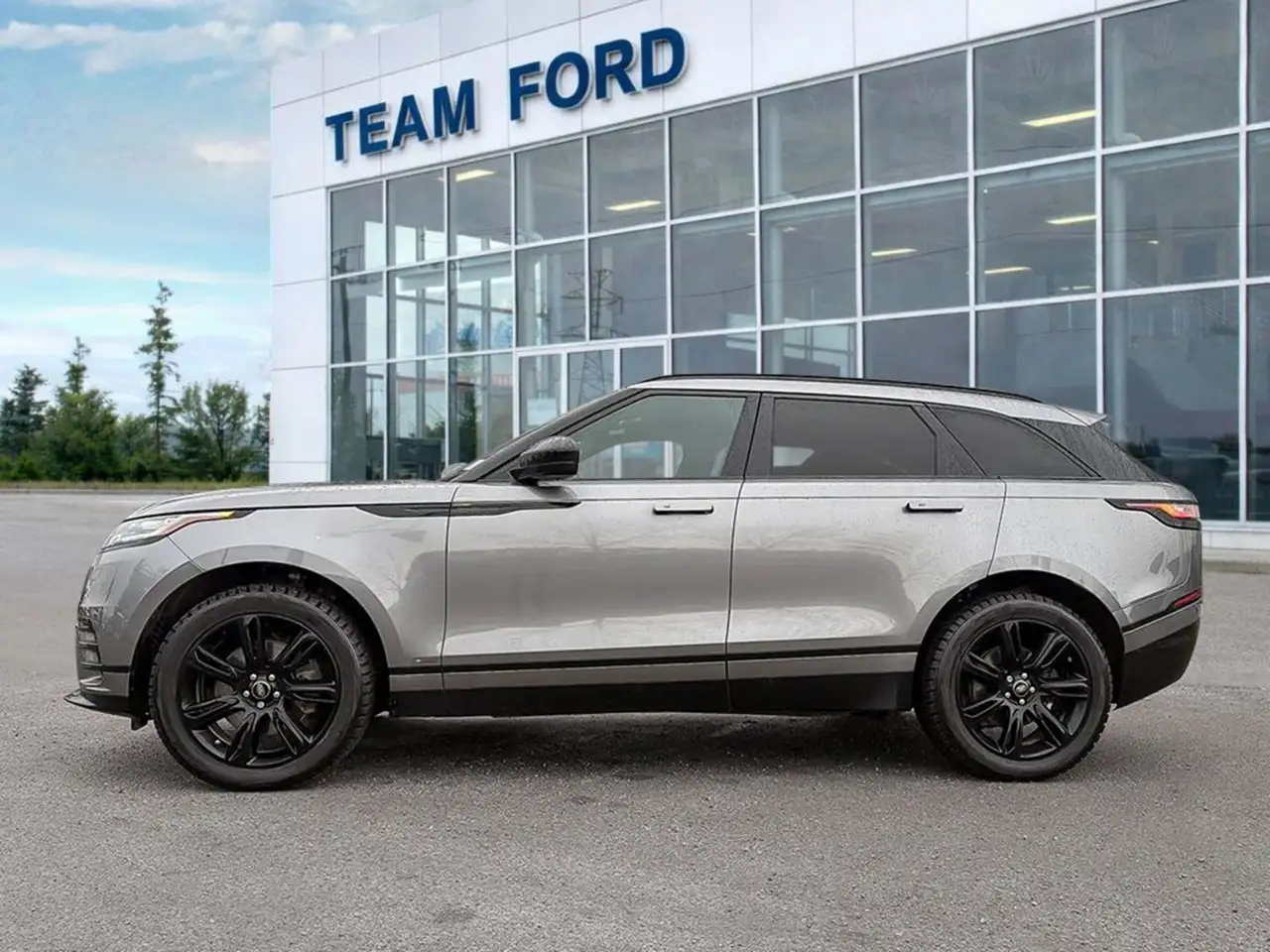 Land Rover Range Rover Velar снимка Land Rover Range Rover Velar