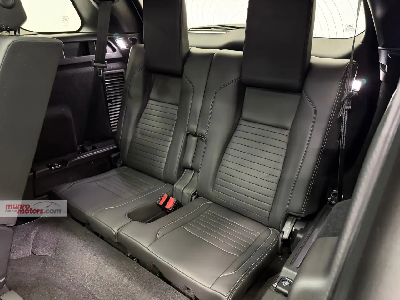 Land Rover Discovery Sport снимка Land Rover Discovery Sport