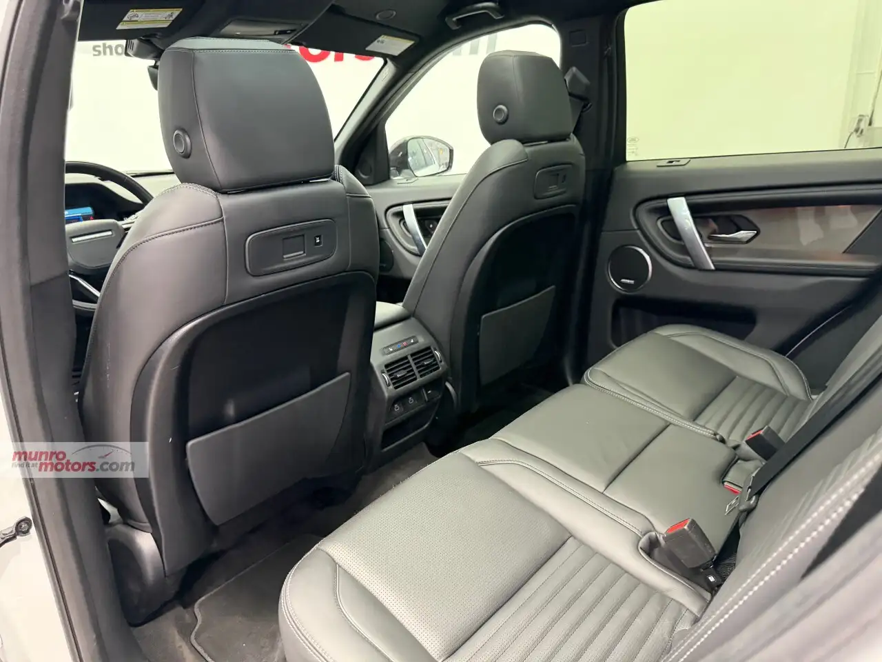 Land Rover Discovery Sport снимка Land Rover Discovery Sport